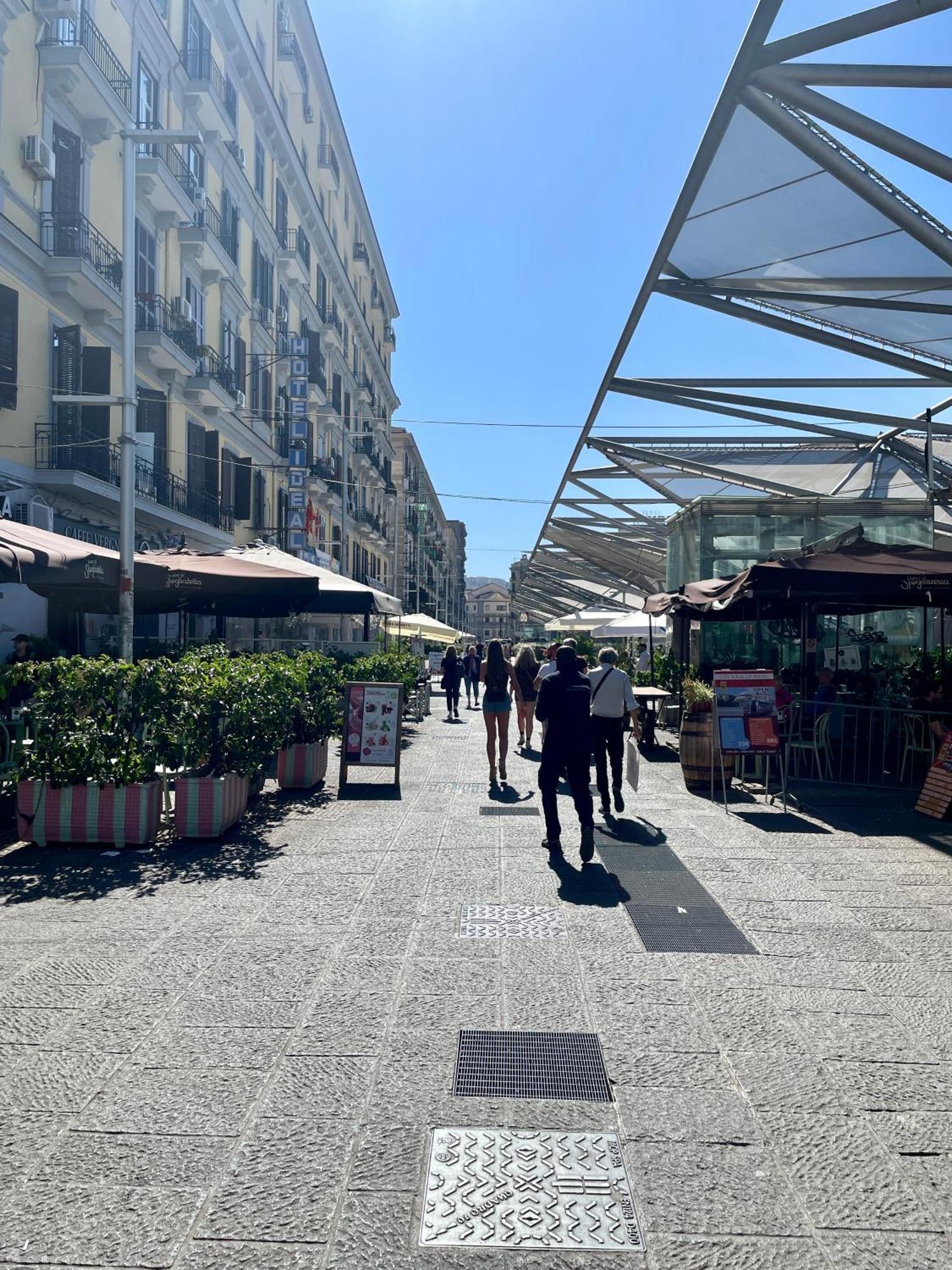 Napoli Centrale Suite Exteriör bild
